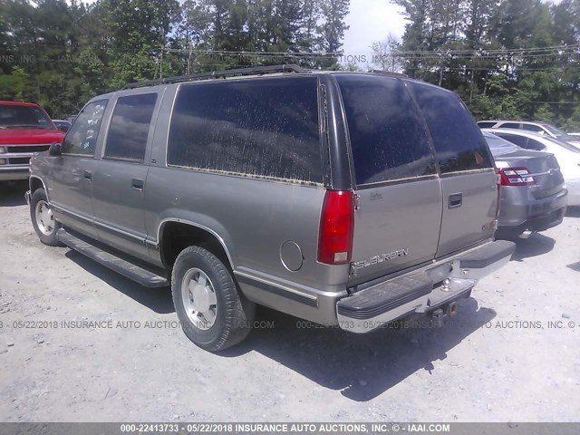 3GKEC16R7XG553490 - 1999 GMC SUBURBAN C1500 GOLD photo 3