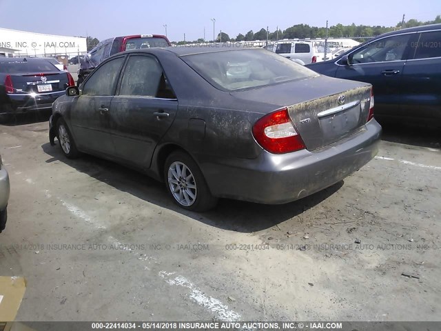 4T1BE32K53U698401 - 2003 TOYOTA CAMRY LE/XLE/SE ნაცრისფერი ფოტო 3