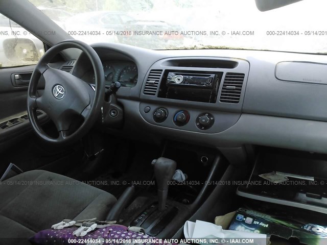4T1BE32K53U698401 - 2003 TOYOTA CAMRY LE/XLE/SE ნაცრისფერი ფოტო 5
