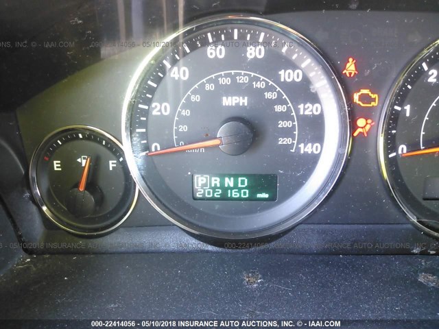 1J8HG48N86C188921 - 2006 JEEP COMMANDER BURGUNDY photo 7