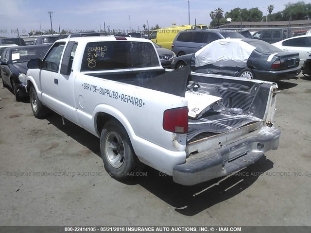 1GCCS1957YK244689 - 2000 CHEVROLET S TRUCK S10 WHITE photo 3