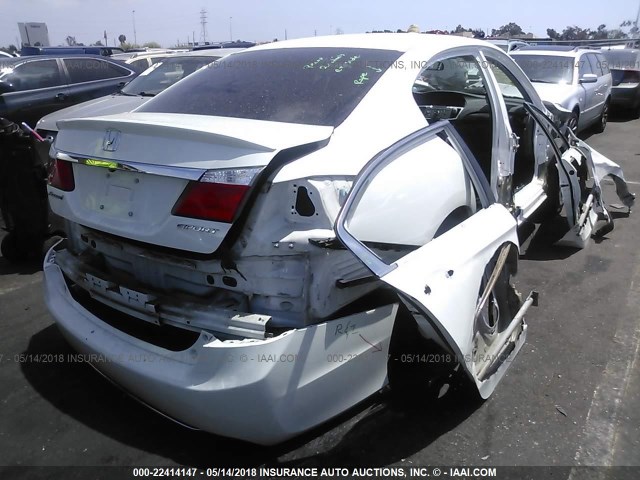 1HGCR2F52FA088507 - 2015 HONDA ACCORD SPORT WHITE photo 4