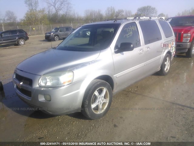 1GNDV23L05D303940 - 2005 CHEVROLET UPLANDER LS SILVER photo 2