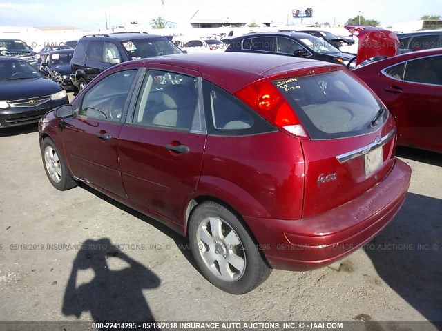 3FAFP37332R157733 - 2002 FORD FOCUS ZX5 RED photo 3