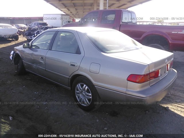 JT2BG22K810566951 - 2001 TOYOTA CAMRY CE/LE/XLE GRAY photo 3