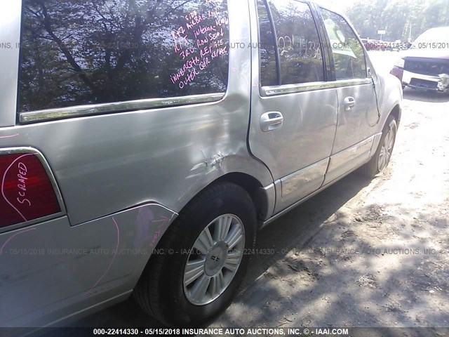 5LMJJ2J50AEJ07537 - 2010 LINCOLN NAVIGATOR 银色 照片 6