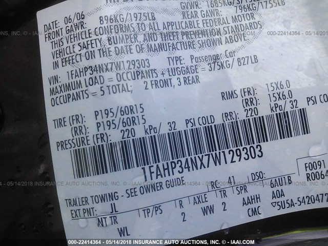 1FAHP34NX7W129303 - 2007 FORD FOCUS ZX4/S/SE/SES 红色 照片 9