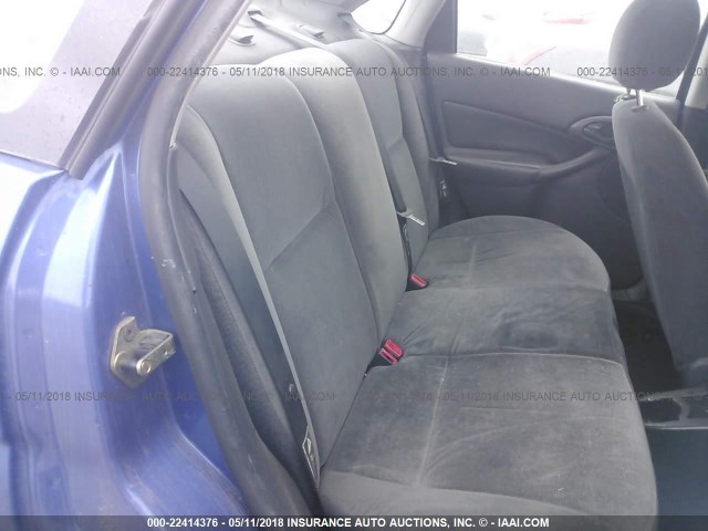 1FAHP34372W343804 - 2002 FORD FOCUS SE/SE COMFORT/SE SPORT BLUE photo 8