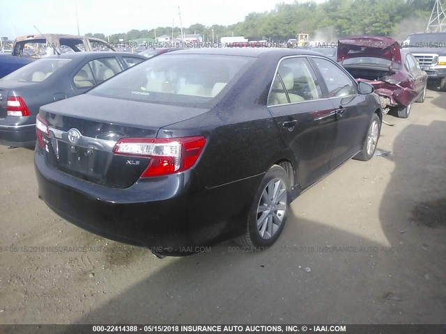 4T4BF1FK9CR245867 - 2012 TOYOTA CAMRY SE/LE/XLE 黑色 照片 4