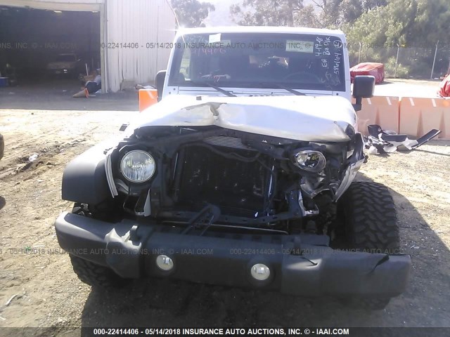 1J4BA3H19BL586164 - 2011 JEEP WRANGLER UNLIMITE SPORT GRAY photo 6