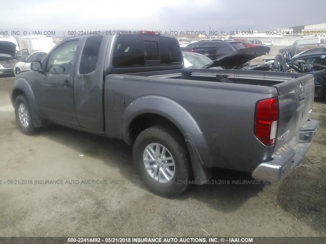 1N6AD0CW7HN751925 - 2017 NISSAN FRONTIER SV/PRO-4X GRAY photo 3