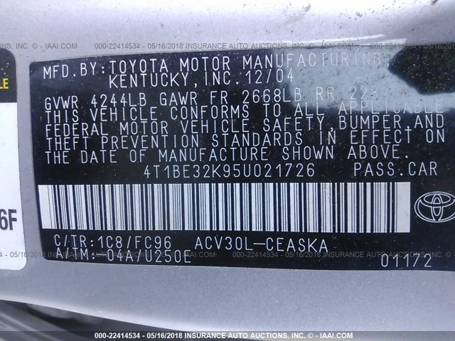 4T1BE32K95U021726 - 2005 TOYOTA CAMRY LE/XLE/SE SILVER photo 9