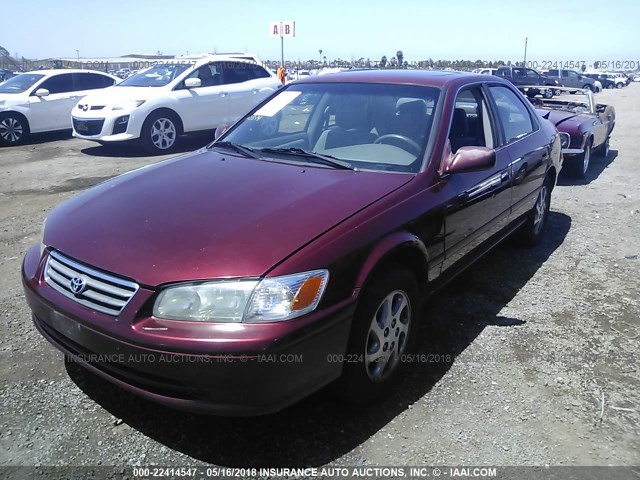 4T1BF28K7YU941972 - 2000 TOYOTA CAMRY LE/XLE MAROON photo 2