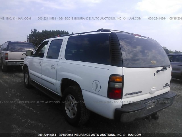 3GNFK16Z94G106682 - 2004 CHEVROLET SUBURBAN K1500 WHITE photo 3