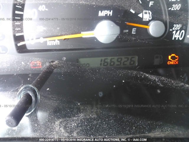 4T1BF30K32U018364 - 2002 TOYOTA CAMRY LE/XLE/SE ოქროსფერი ფოტო 7