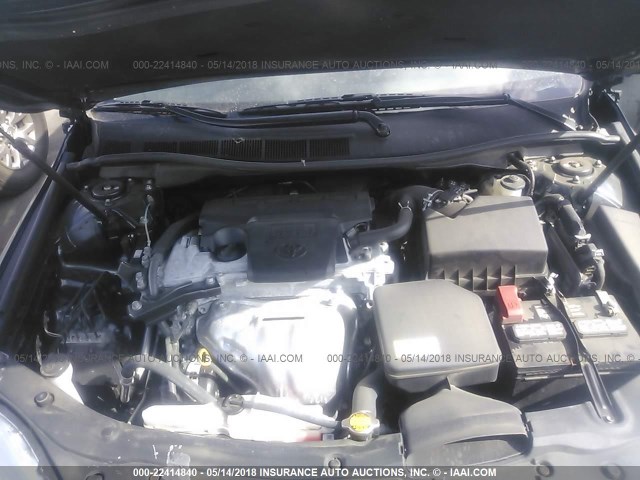 4T1BF1FK3GU118239 - 2016 TOYOTA CAMRY LE/XLE/SE/XSE BLUE photo 10