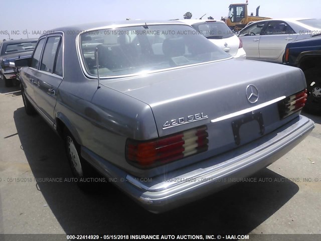 WDBCA35D0HA301315 - 1987 MERCEDES-BENZ 420 SEL GRAY photo 3