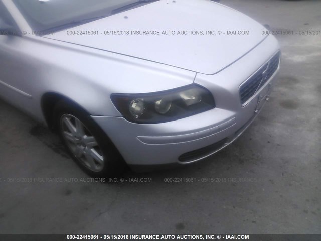 YV1MS382872313244 - 2007 VOLVO S40 2.4I SILVER photo 6