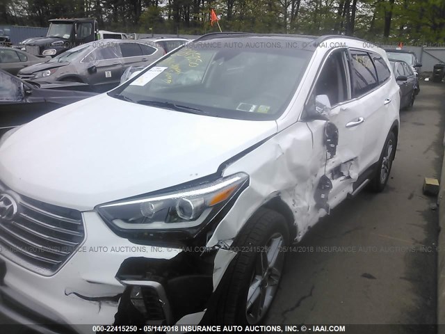 KM8SRDHF4JU275830 - 2018 HYUNDAI SANTA FE SE/LIMITED WHITE photo 6