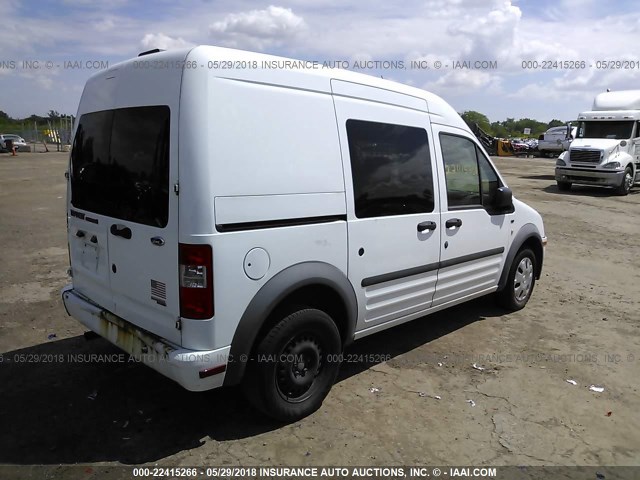 NM0LS6BN1DT163132 - 2013 FORD TRANSIT CONNECT XLT WHITE photo 4