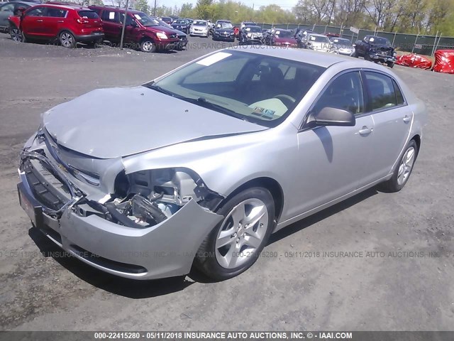 1G1ZA5E02CF217540 - 2012 CHEVROLET MALIBU LS 银色 照片 2
