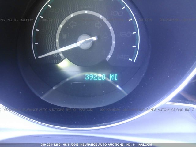 1G1ZA5E02CF217540 - 2012 CHEVROLET MALIBU LS 银色 照片 7