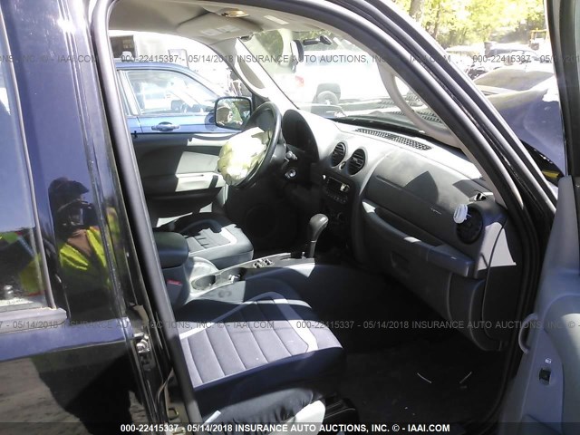 1J4GL48K17W527999 - 2007 JEEP LIBERTY SPORT BLACK photo 5