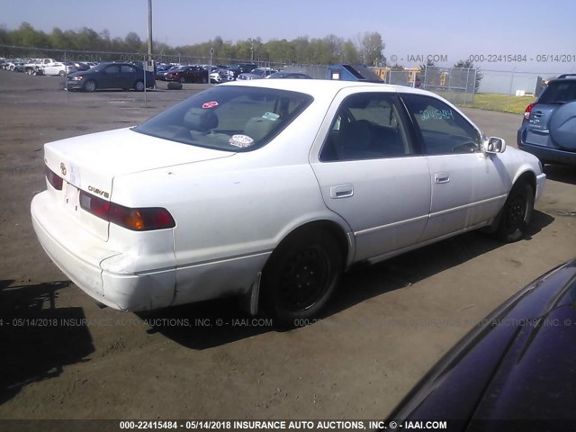 4T1BG22K3VU773877 - 1997 TOYOTA CAMRY CE/LE/XLE 白色 照片 4