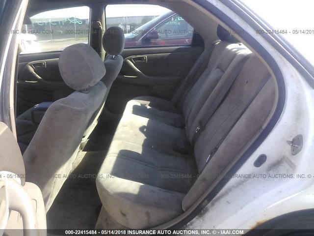 4T1BG22K3VU773877 - 1997 TOYOTA CAMRY CE/LE/XLE 白色 照片 8