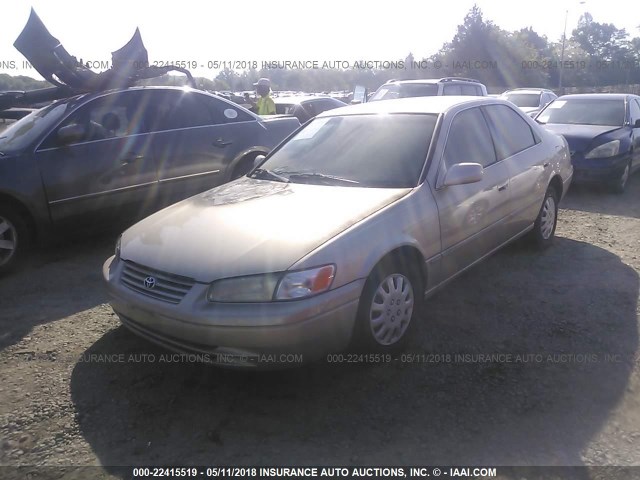 JT2BG22K4W0180034 - 1998 TOYOTA CAMRY CE/LE/XLE 金色 照片 2