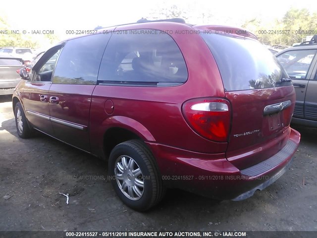 2C4GP54LX5R233523 - 2005 CHRYSLER TOWN & COUNTRY TOURING RED photo 3