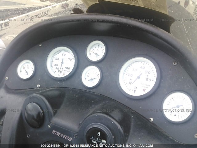 BNZ1X161J697 - 1997 STRATOS BOAT  白色 照片 7