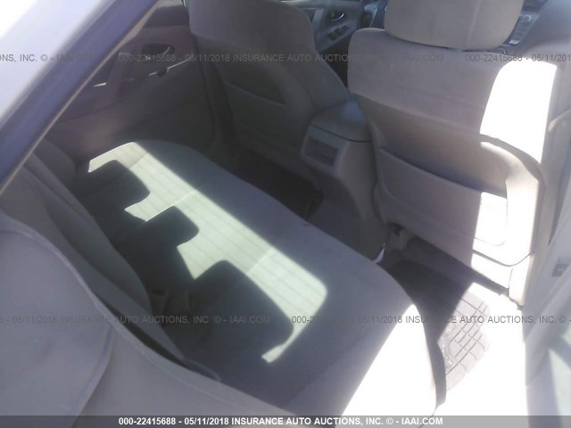 4T1BF3EK4AU561309 - 2010 TOYOTA CAMRY SE/LE/XLE WHITE photo 8