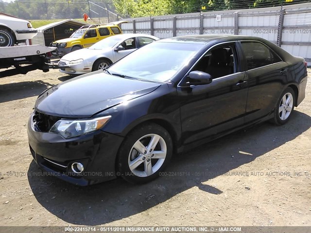 4T1BF1FK5EU856184 - 2014 TOYOTA CAMRY L/SE/LE/XLE 黑色 照片 2