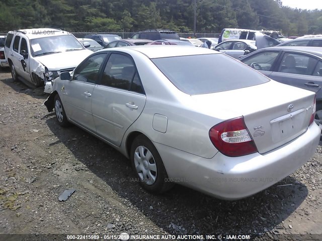 4T1BE32K03U763994 - 2003 TOYOTA CAMRY LE/XLE/SE SILVER photo 3