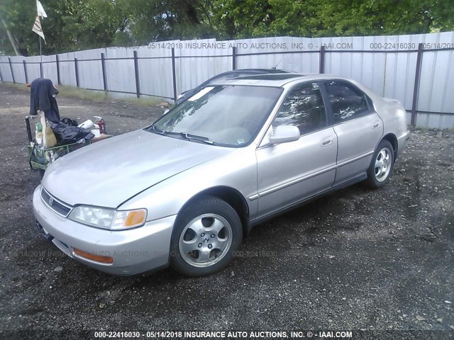 1HGCD5604VA201943 - 1997 HONDA ACCORD SE BLUE photo 2