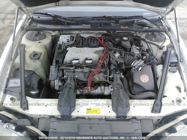 2G1WW12M2V9182952 - 1997 CHEVROLET MONTE CARLO LS 白色 照片 10