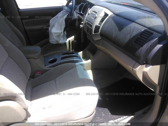 3TMJU4GN5AM094621 - 2010 TOYOTA TACOMA DOUBLE CAB PRERUNNER GRAY photo 5