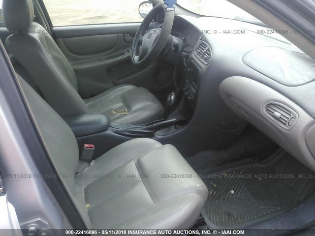 1G3NF52E5YC434273 - 2000 OLDSMOBILE ALERO GLS 银色 照片 5
