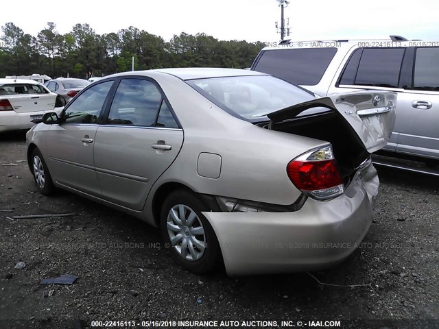 4T1BE32K96U656608 - 2006 TOYOTA CAMRY LE/XLE/SE ოქროსფერი ფოტო 3