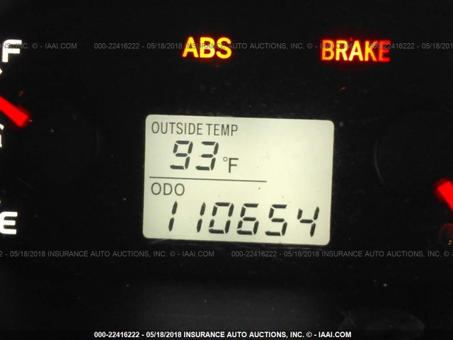 2T1KU4EE0AC363575 - 2010 TOYOTA COROLLA MATRIX  GRAY photo 7