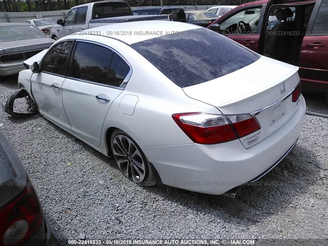 1HGCR2F55FA251912 - 2015 HONDA ACCORD SPORT 白色 照片 3