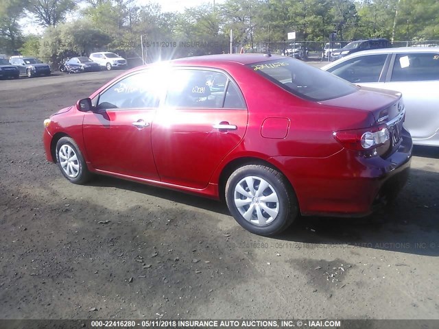 2T1BU4EE8BC739781 - 2011 TOYOTA COROLLA S/LE RED photo 3