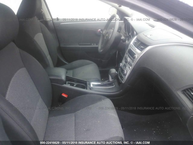 1G1ZC5E00CF189618 - 2012 CHEVROLET MALIBU 1LT BLACK photo 5