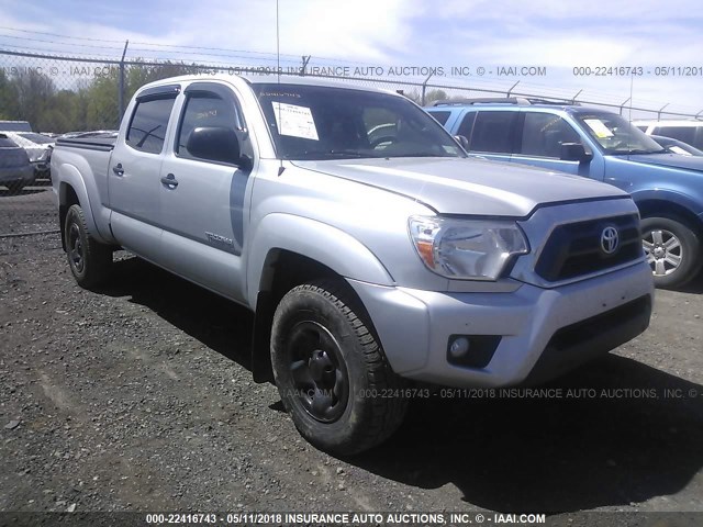 3TMMU4FN0DM058922 - 2013 TOYOTA TACOMA DOUBLE CAB LONG BED SILVER photo 1