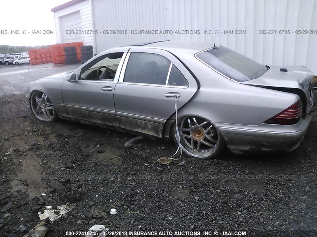 WDBNG84J75A443829 - 2005 MERCEDES-BENZ S 500 4MATIC SILVER photo 3