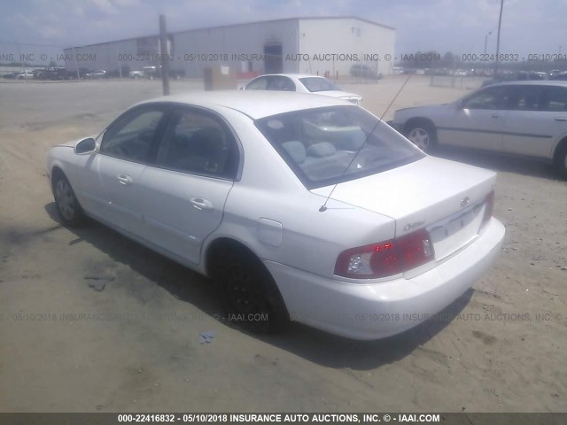 KNAGD126265466838 - 2006 KIA OPTIMA LX/EX WHITE photo 3