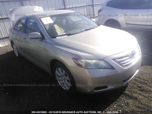 JTNBB46K573000700 - 2007 TOYOTA CAMRY NEW GENERAT HYBRID BEIGE photo 1