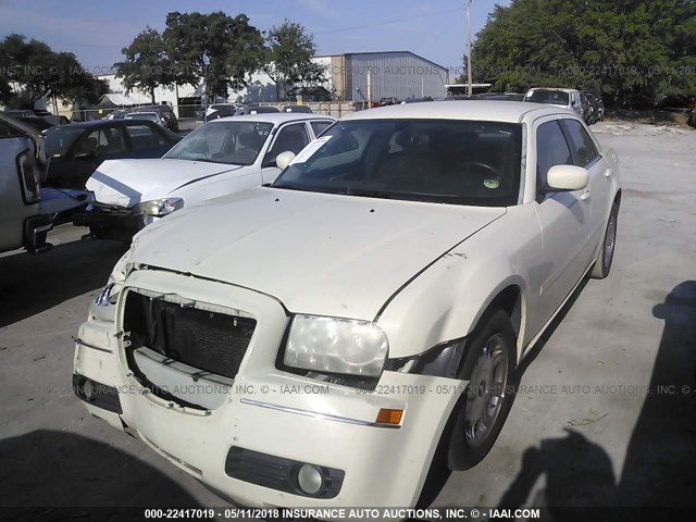 2C3KA53G16H230635 - 2006 CHRYSLER 300 TOURING CREAM photo 2