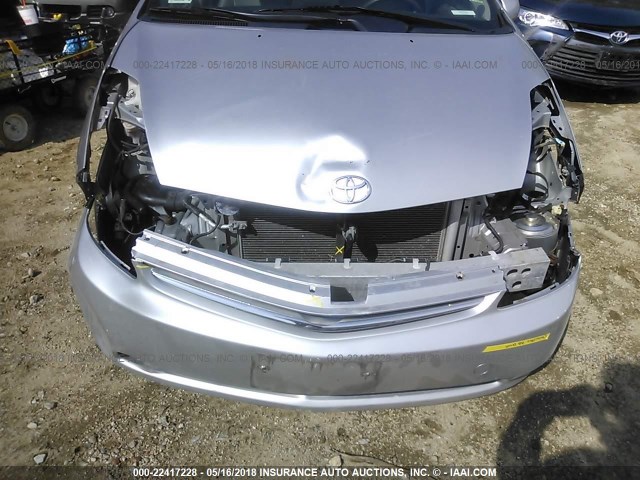 JTDKB20UX83347699 - 2008 TOYOTA PRIUS SILVER photo 6